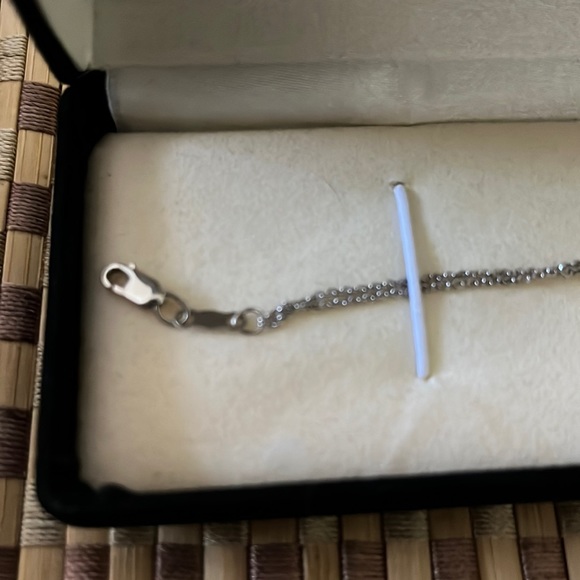 Kay Jewelers Jewelry 7 Sterling Silver Diamond Infinity Bracelet